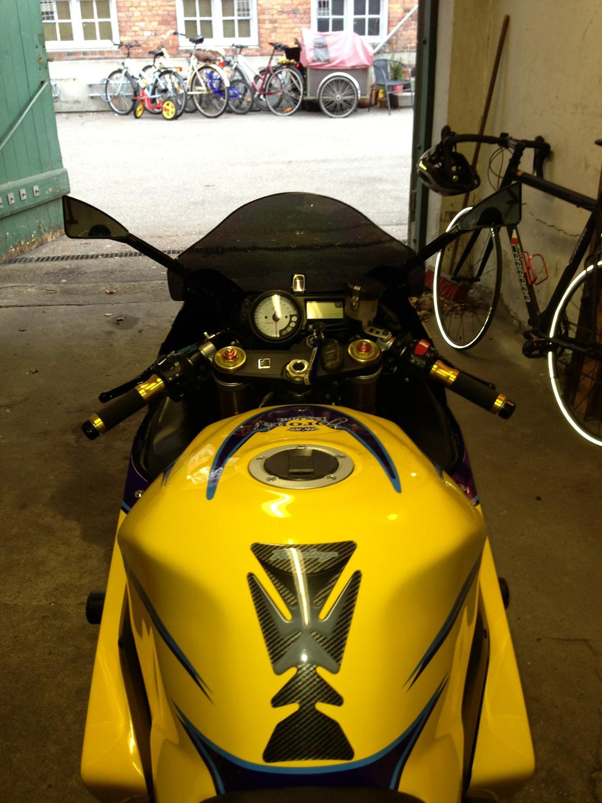 Suzuki Gsxr 1000 --SOLGT-- - Nye spejle efter vinteren. billede 17