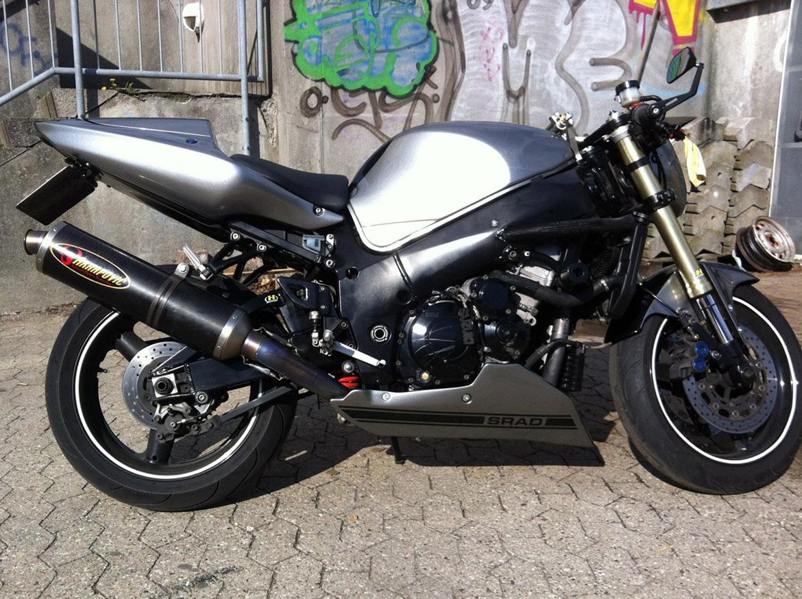 Suzuki GSXR SRAD billede 11