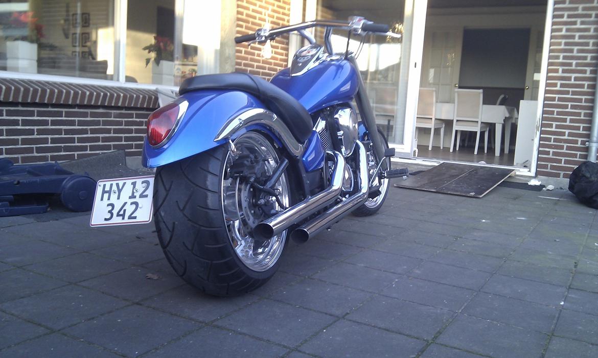Kawasaki vn 900 costum billede 2