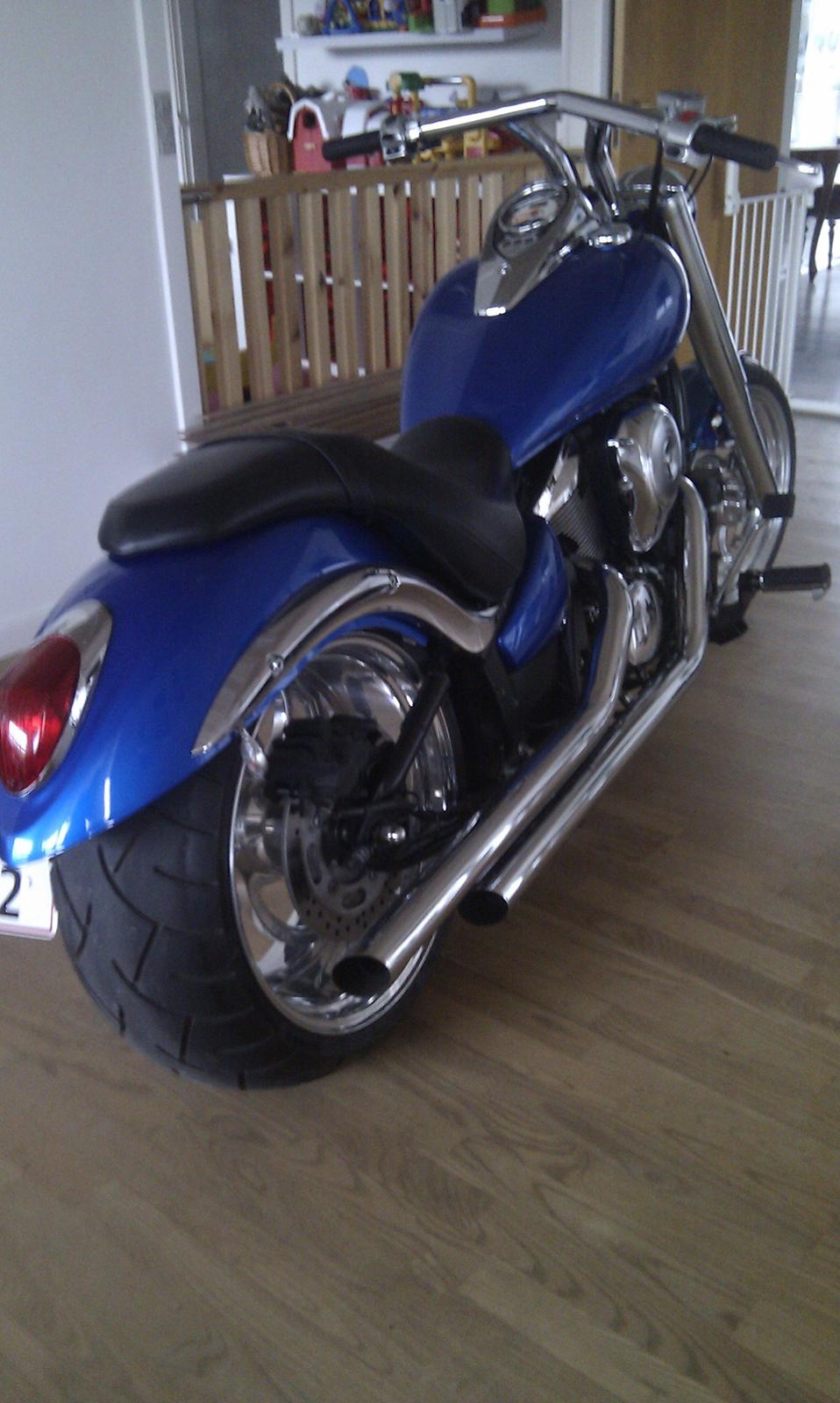 Kawasaki vn 900 costum billede 12