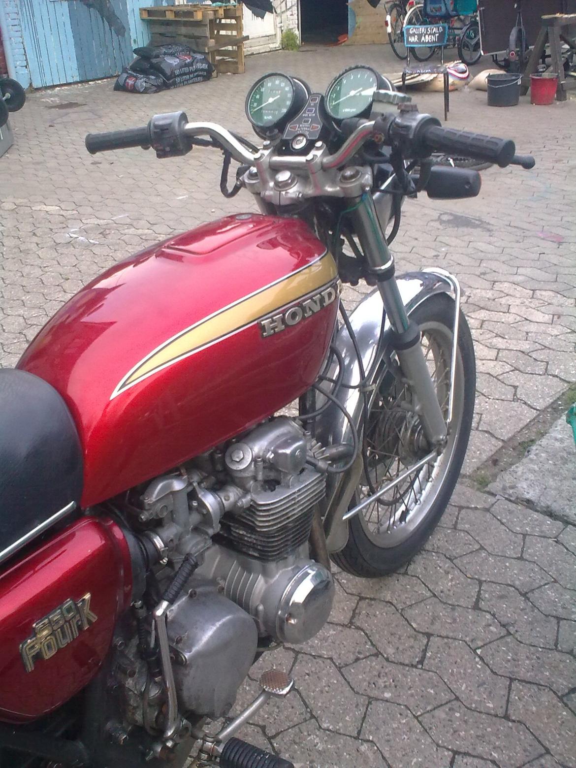 Honda CB 550 K3 billede 2