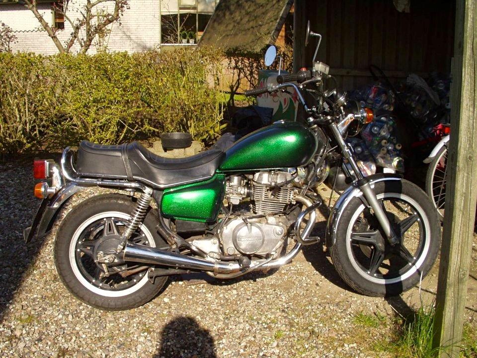 Honda CM 400 t billede 1