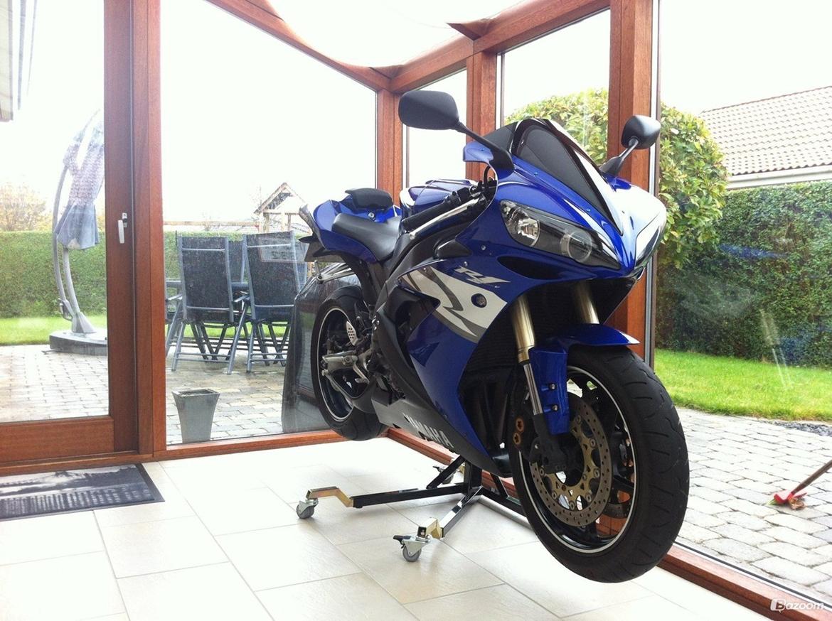 Yamaha Yzf R1 billede 8