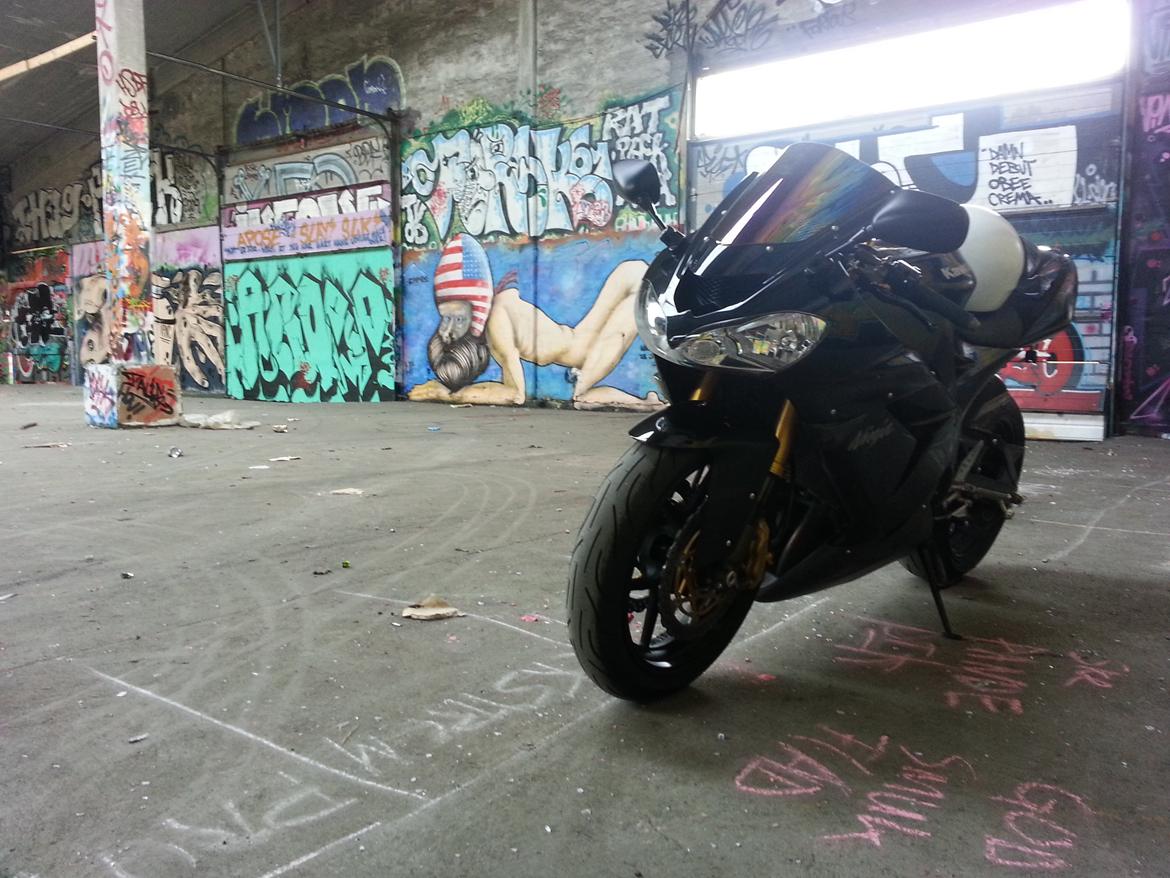 Kawasaki ZX10R billede 7