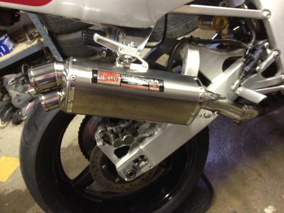 Yamaha yzf R6 billede 4