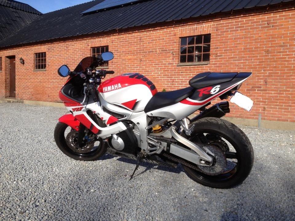 Yamaha yzf R6 billede 7