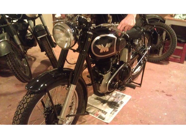 {{currentPhoto.altText}} billede {{currentPhoto.number}}