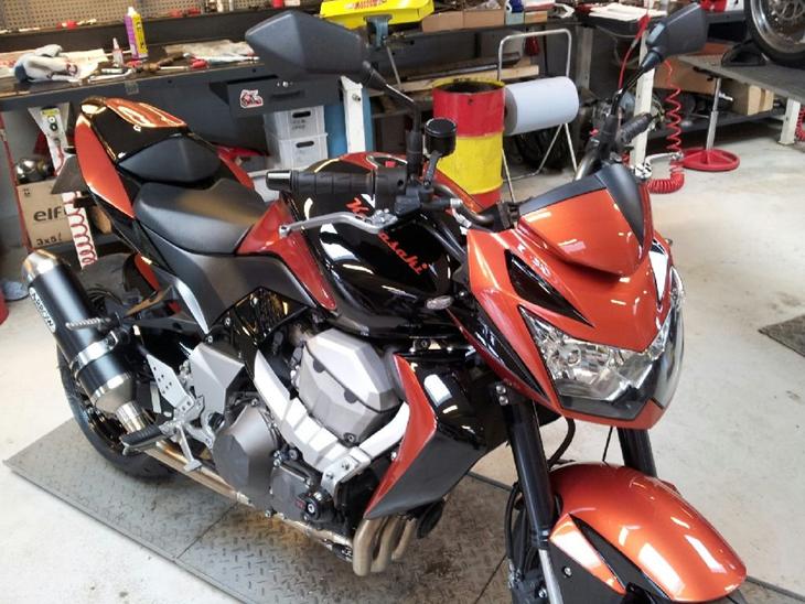 {{currentPhoto.altText}} billede {{currentPhoto.number}}