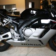 Honda CBR1000RR Fireblade