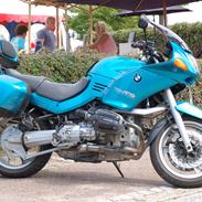 BMW R1100RS