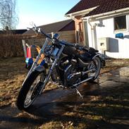 Suzuki vs 750 Intruder