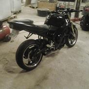 Yamaha r1