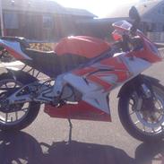 Aprilia Rs 125