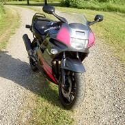 Honda CBR600F2