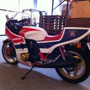 Honda CB1100R