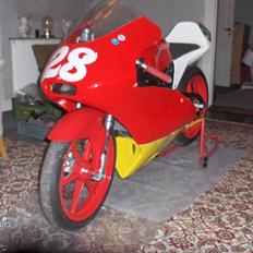 Honda RS125R/CRF250R