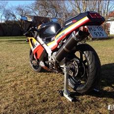 Honda VFR 400R NC30