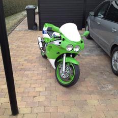 Kawasaki zxr 750 H2