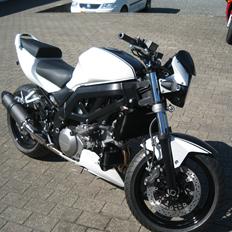 Suzuki SV1000N-K7 - solgt