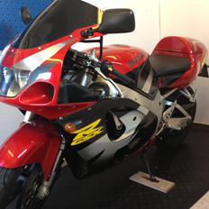 Suzuki GSX-R solgt