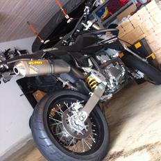 Suzuki DR-Z 400 SM Solgt