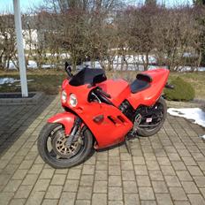 Suzuki Gsx 400 ( Gsxr 400 )