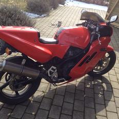 Suzuki Gsx 400 ( Gsxr 400 )