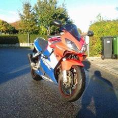 Honda cbr 600 f4 #SOLGT#