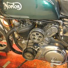 Norton 850 kompressor cafe