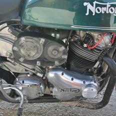 Norton 850 kompressor cafe