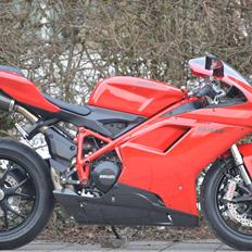 Ducati 848 EVO