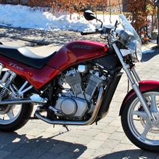 Suzuki VX 800 (solgt)