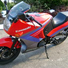 Kawasaki GPX 600r