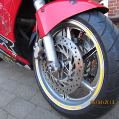 Honda VFR 750 F RC36-1