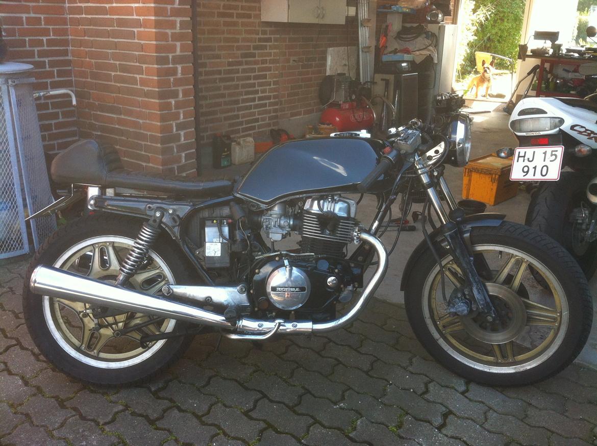 Honda CB 400 N - Sommeren 2012 billede 3