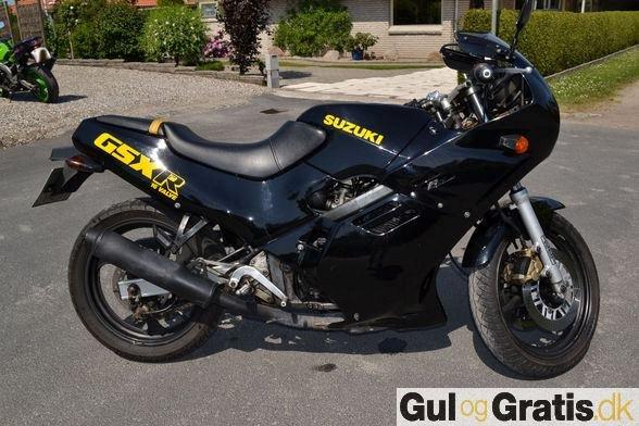 Suzuki gsxr 250 billede 4