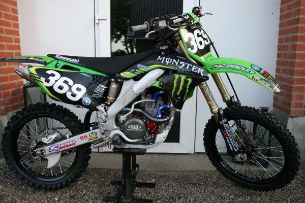 Kawasaki KXF 250 billede 1