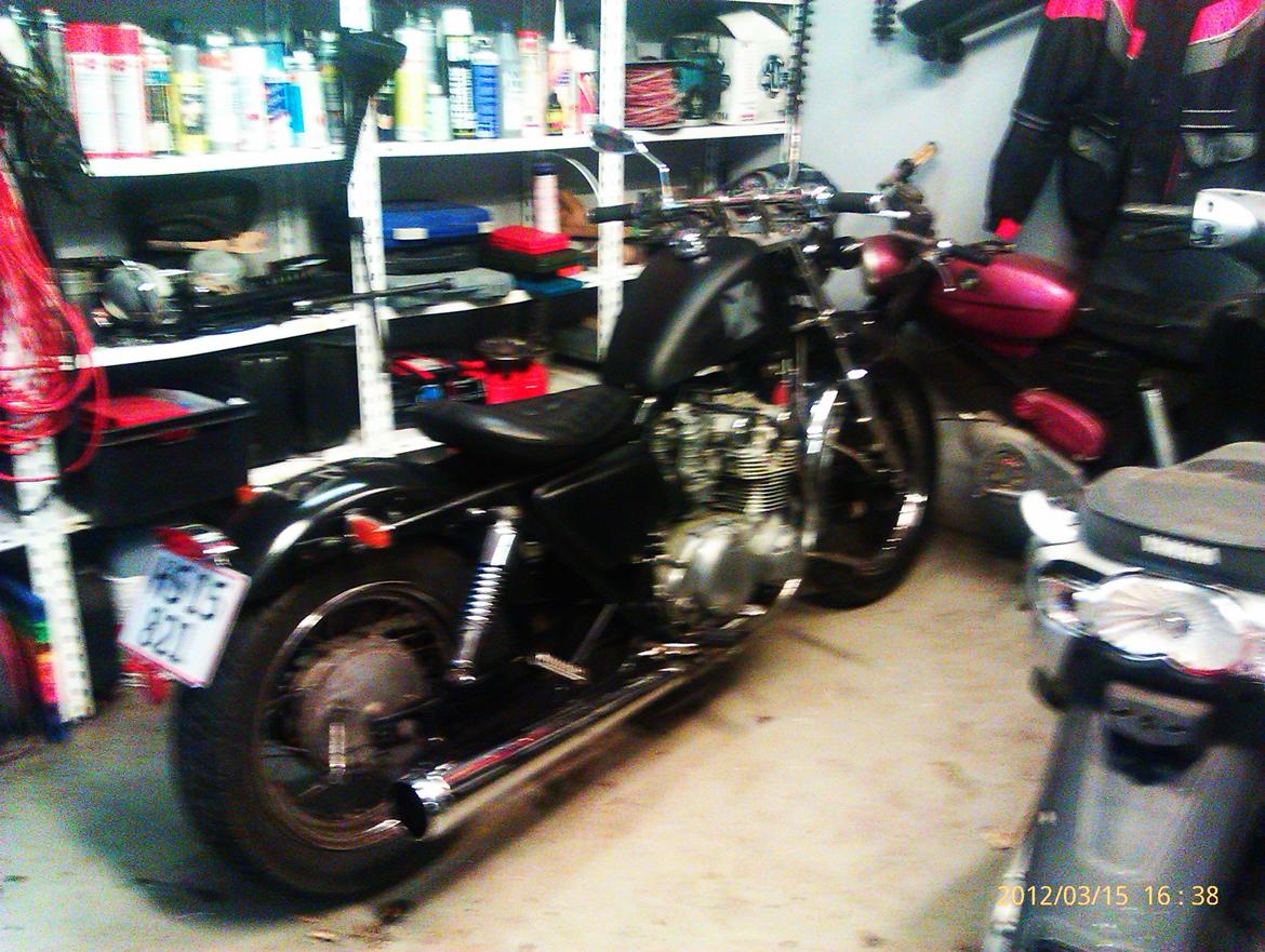 Suzuki gs 550 billede 11