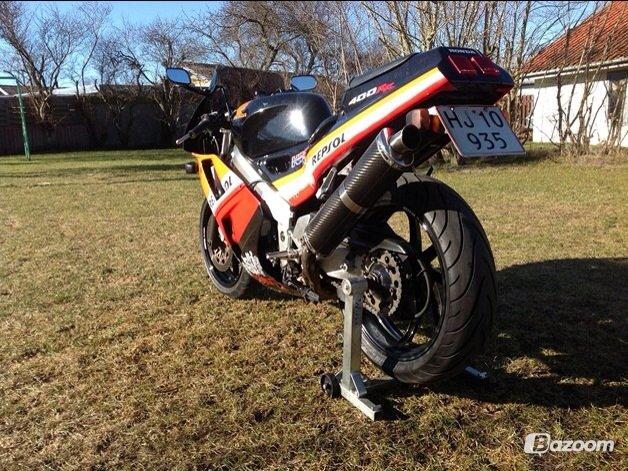 Honda VFR 400R NC30 billede 1