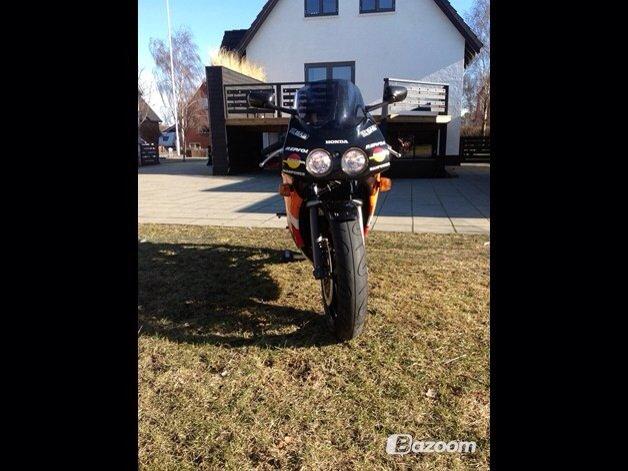 Honda VFR 400R NC30 billede 3