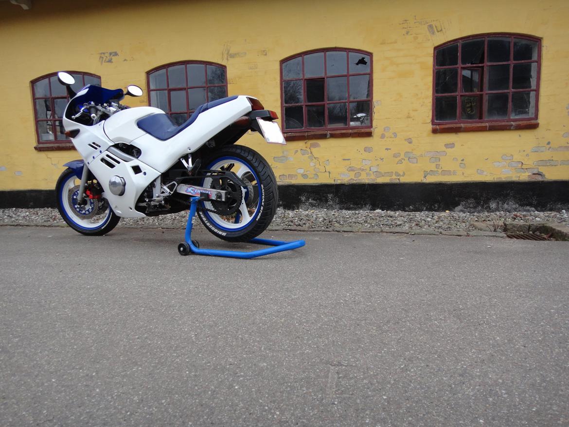 Suzuki GSX-R 250 billede 5