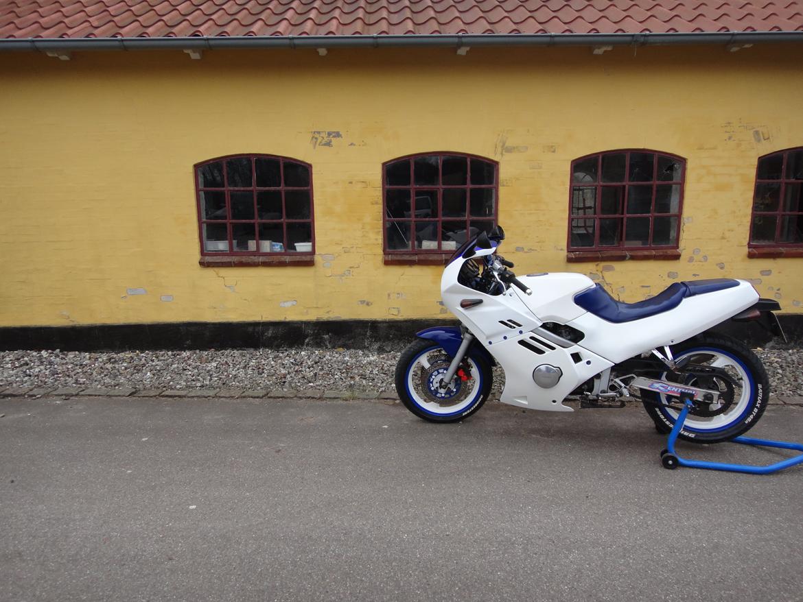 Suzuki GSX-R 250 billede 4