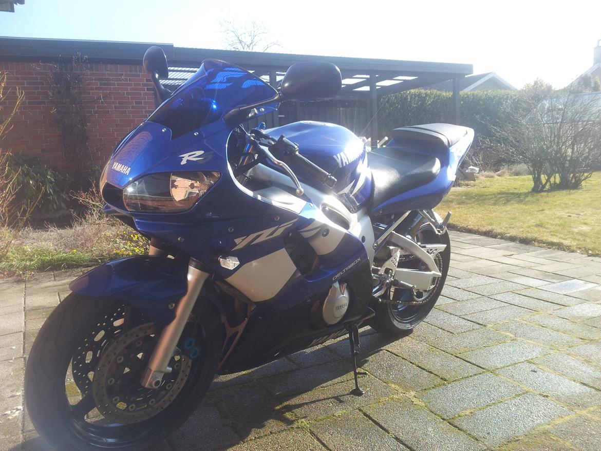 Yamaha YZF R6 billede 12