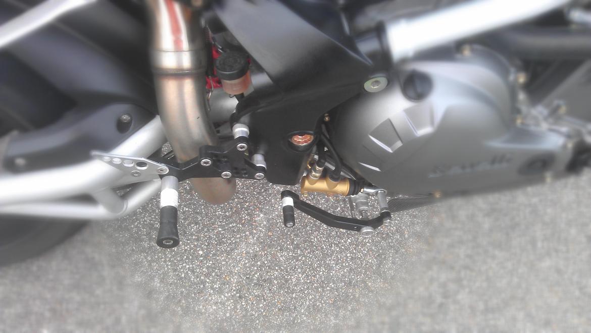 Benelli TNT 1130 - GECKO Racing Tilbageflytter. billede 14