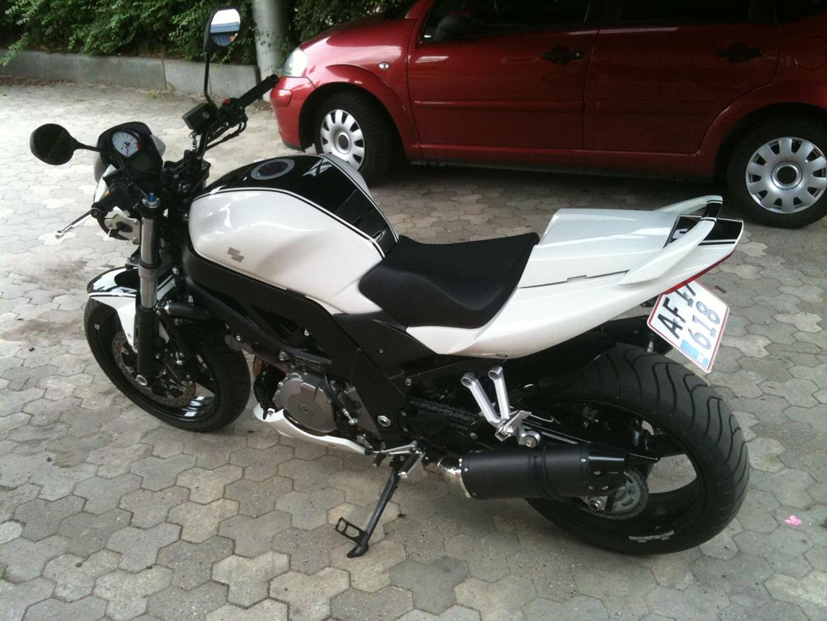 Suzuki SV1000N-K7 - solgt billede 5