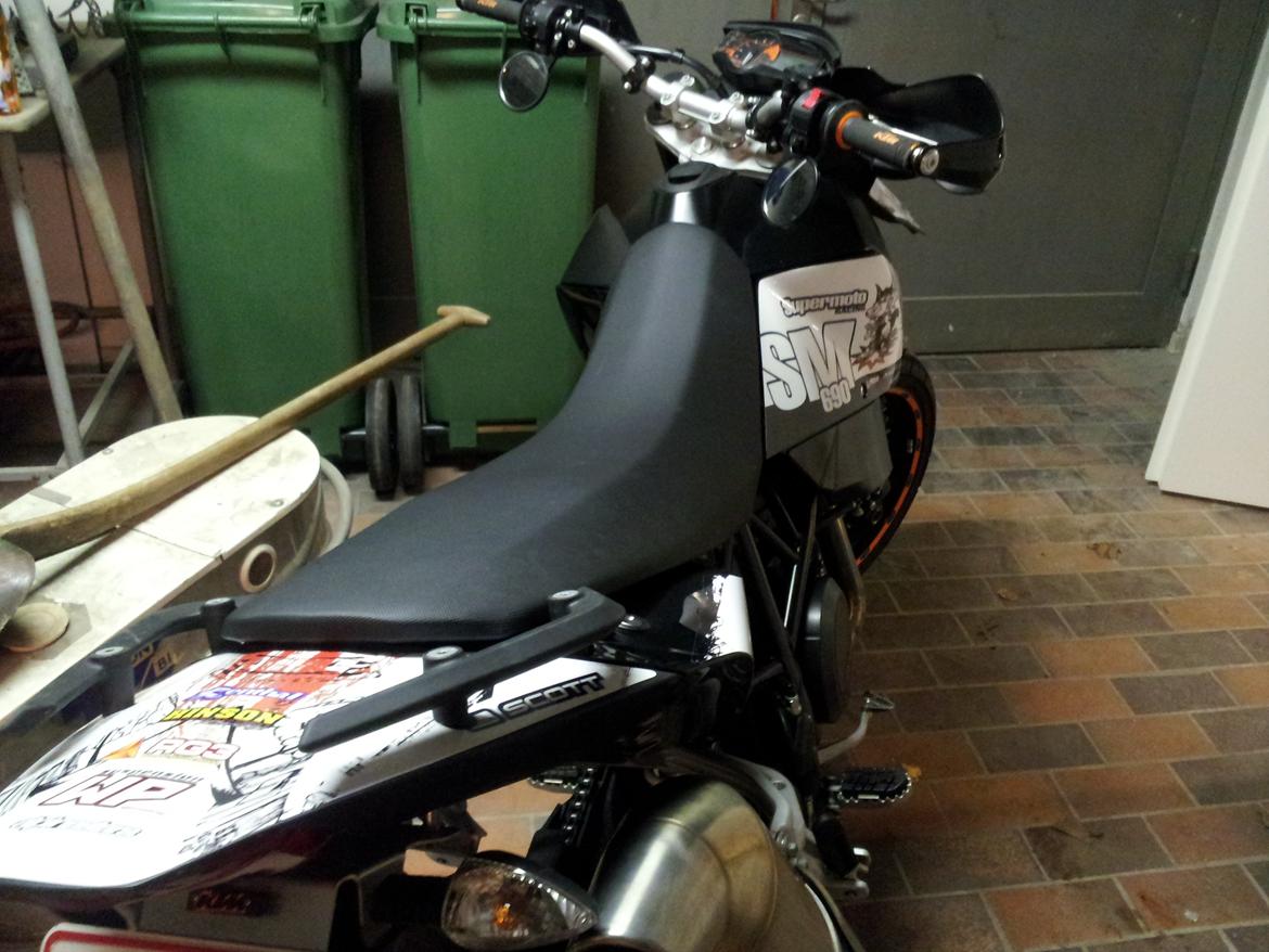 KTM supermoto 690 sm - Klar til sæson 2013, med nyt Look. :o) billede 3