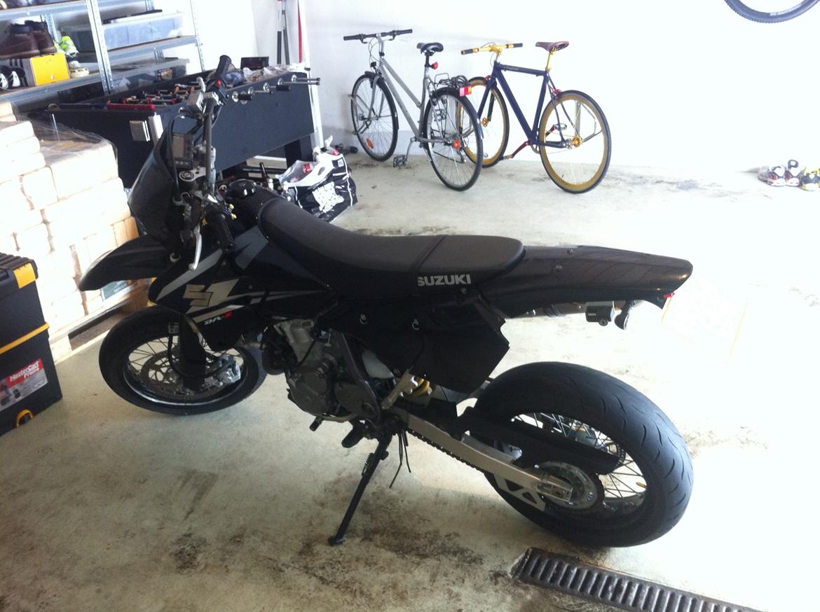 Suzuki DR-Z 400 SM Solgt billede 4