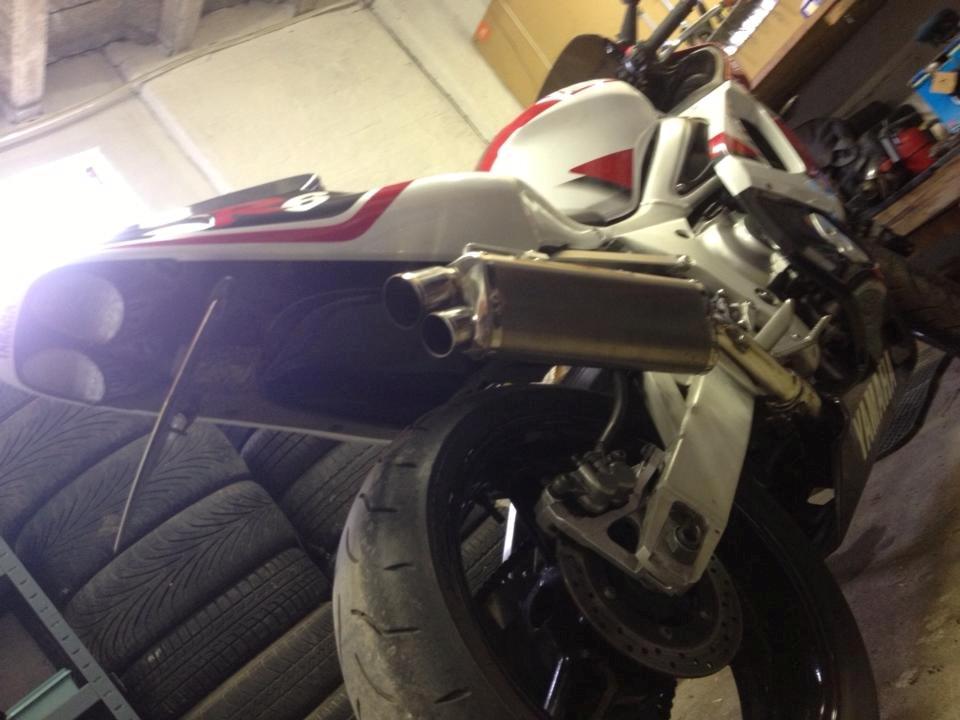 Yamaha yzf R6 billede 10