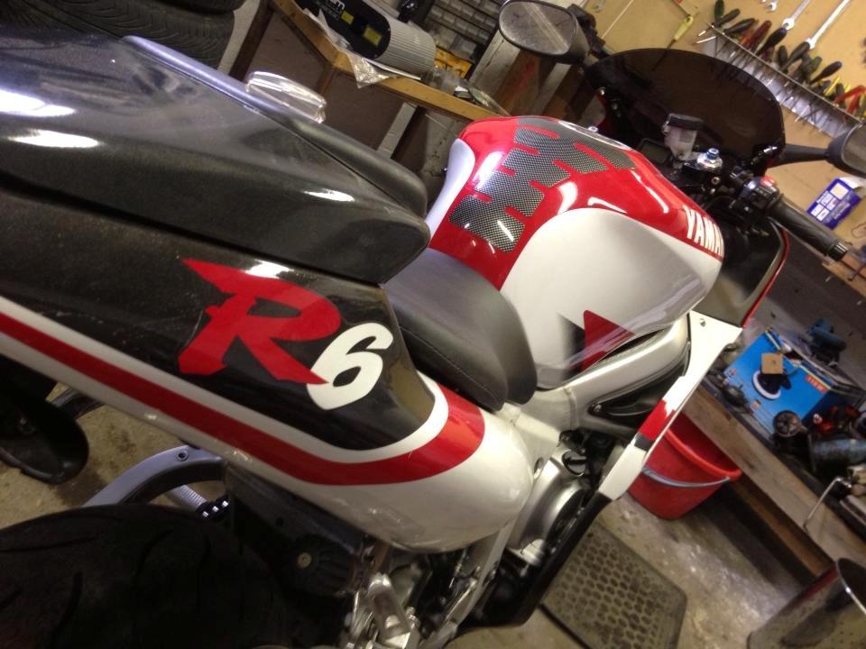 Yamaha yzf R6 billede 12