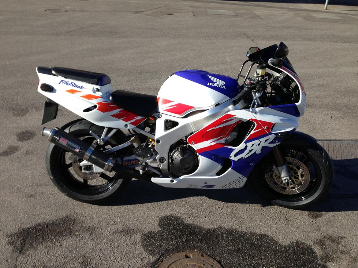 Honda cbr 900 billede 2